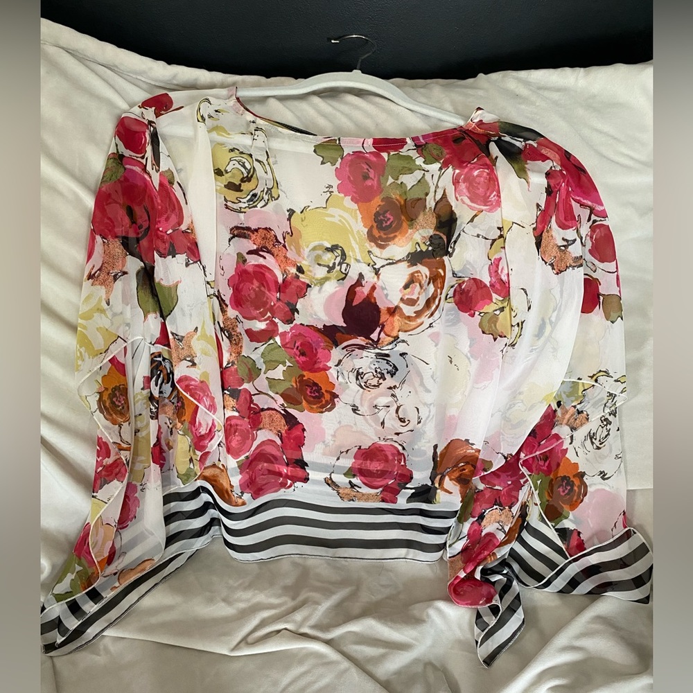 Sheer Floral Top size M